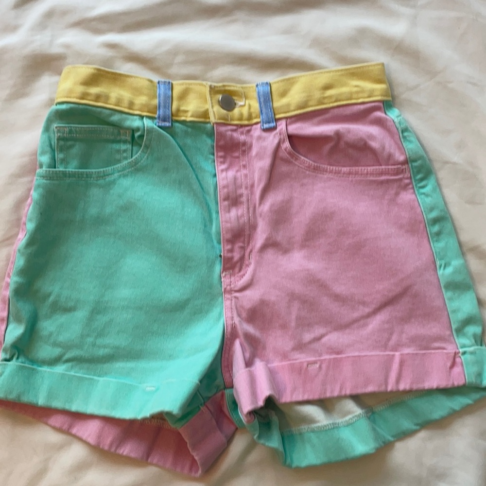 High-waisted American Apparel Shorts